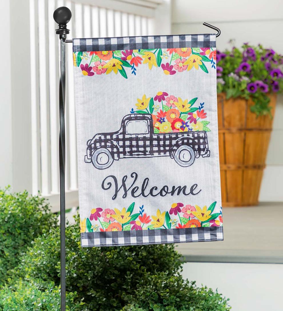 Plow & Hearth Decorative Garden Accents | Yard & Garden Metal Twist Garden Flag Stand With Finial - Black