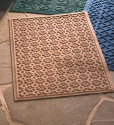 Plow & Hearth Doormats | Indoor Living Waterhog Daisy Doormat