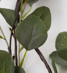 Plow & Hearth Fireplace & Mantel Décor | Fireplace & Hearth Indoor/Outdoor Battery-Operated Lighted Eucalyptus Garland