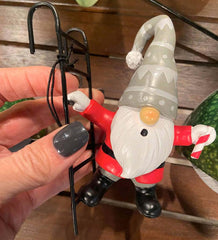 Plow & Hearth Garden Accents | Yard & Garden Holiday Gnome Pot Percher, Set Of 3