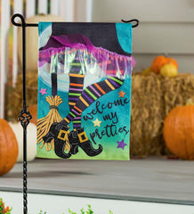 Plow & Hearth Garden Accents | Yard & Garden My Pretties Burlap Garden Flag