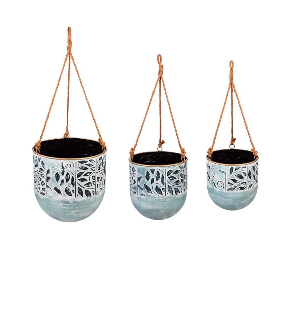Plow & Hearth Home Accents | Indoor Living Embossed And Painted Metal Hanging Planters, Set Of 3