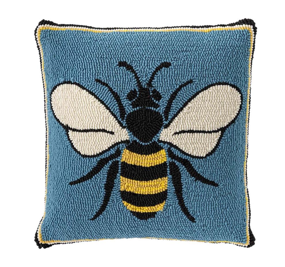 Plow & Hearth Home Accents | Indoor Living Indoor/Outdoor Busy Bee Hooked Polypropylene Throw Pillow