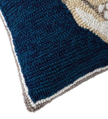 Plow & Hearth Home Accents | Indoor Living Indoor/Outdoor Lighted Skull Halloween Pillow