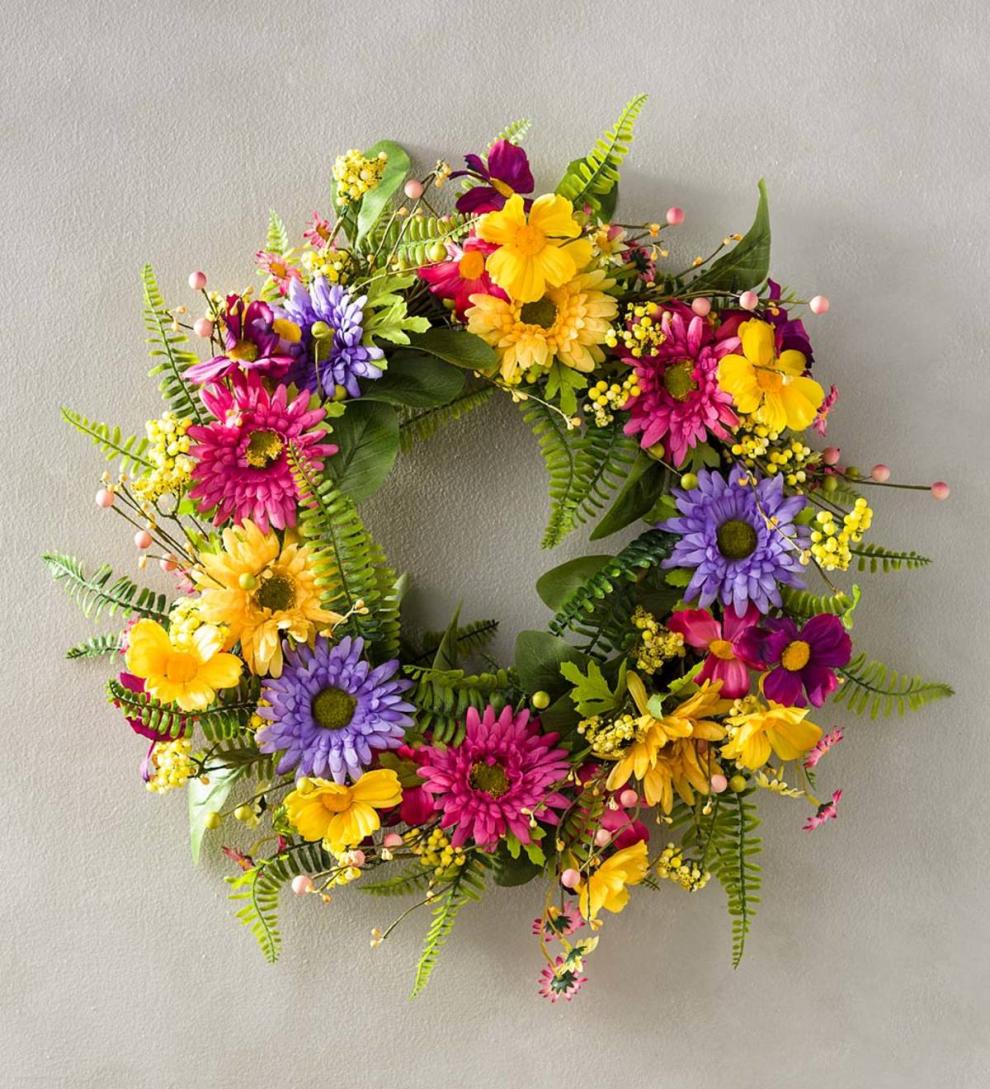 Plow & Hearth Home Accents | Indoor Living Multicolor Spring Faux Floral Daisy And Fern Wreath With Rattan Base