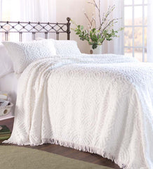 Plow & Hearth Quilts & Bedspreads | Indoor Living Wedding Ring Tufted Chenille Bedspread And Shams