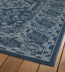 Plow & Hearth Synthetic Rugs | Indoor Living Indoor/Outdoor Brunswick Damask Polypropylene Rug