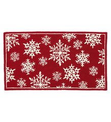 Plow & Hearth Synthetic Rugs | Indoor Living Indoor/Outdoor Snowflakes Holiday Hooked Accent Rug