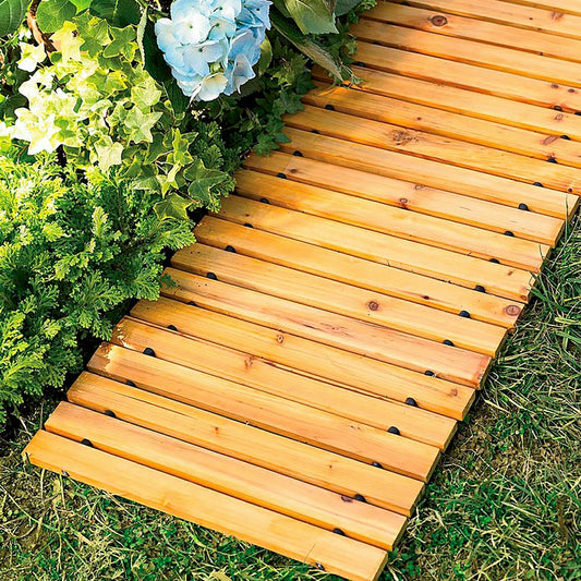 Straight Cedar Pathway