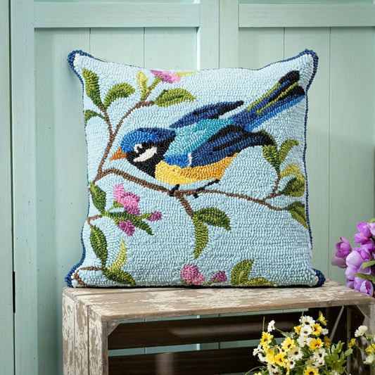 Indoor/Outdoor Hooked Polypropylene Birds in Branches Throw Pillow 18"