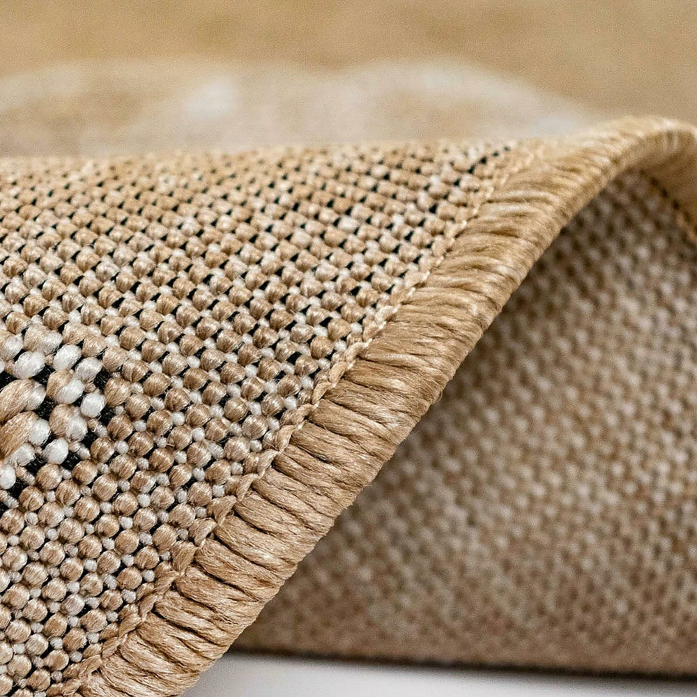 Indoor/Outdoor Textured Shells Polypropylene Runner, 23" x 7'6"