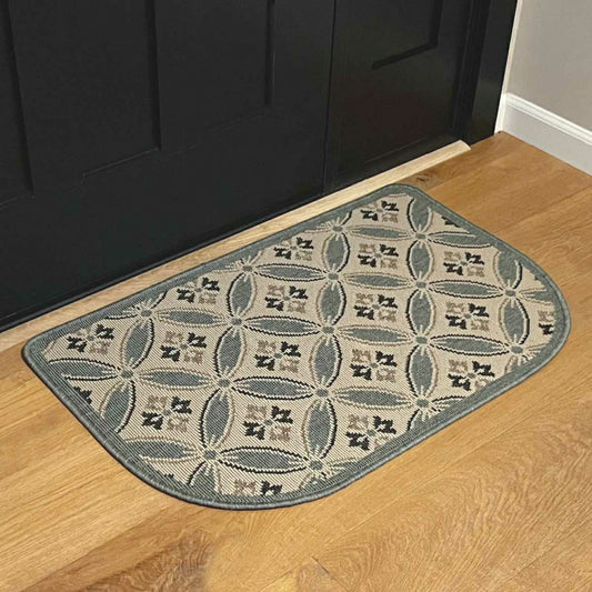 Concentric Polypropylene Rug, 23"x36"