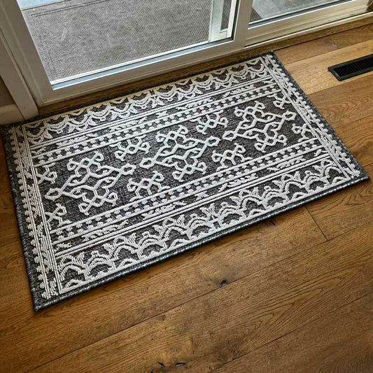 Fallon Polypropylene Rug, 28"x46"