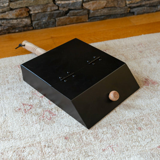 No Mess Ash Box