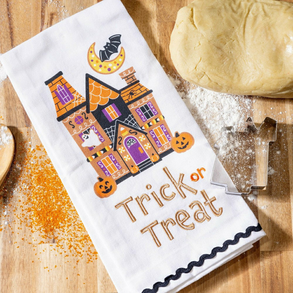 Trick or Sweets Tea Towel and Cookie Cutter Gift Set