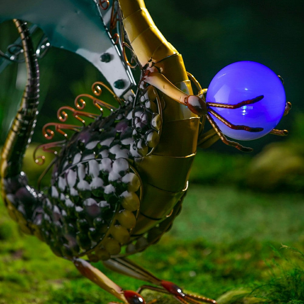 Dragon with Solar Light