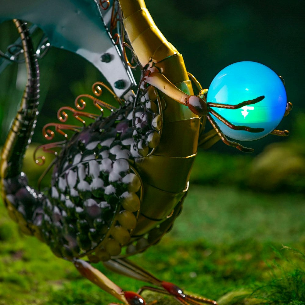 Dragon with Solar Light