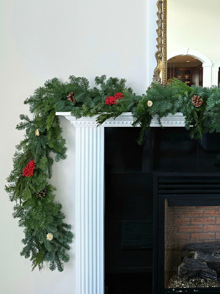 Noble Fir and Red Berries Fresh Garland, 12'