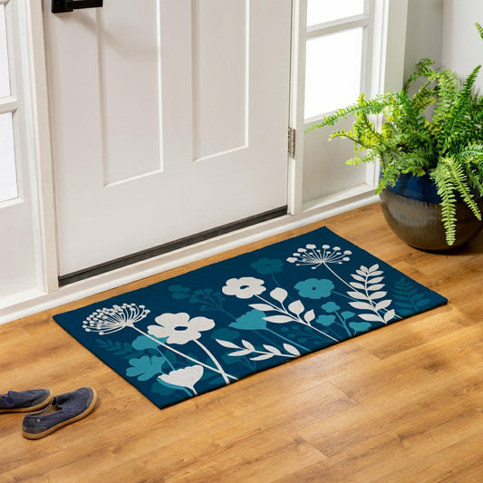 VivaStyle Gilded Meadow Indoor/Outdoor Hooked Rug, 24"x42"