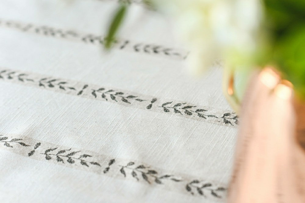 Walnut Leaf Tablecloth
