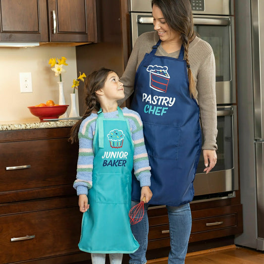Mommy and Me Aprons, Set of 2, Pastry Chef & Junior Baker