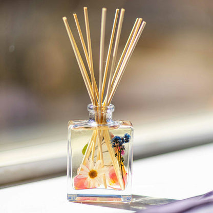 Accent Botanical Reed Diffuser - Apricot Rose