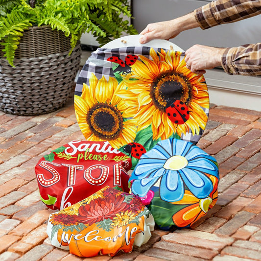 Vibrant Blooms and Holiday Cheer, 4-Season Interchangeable Door Decor