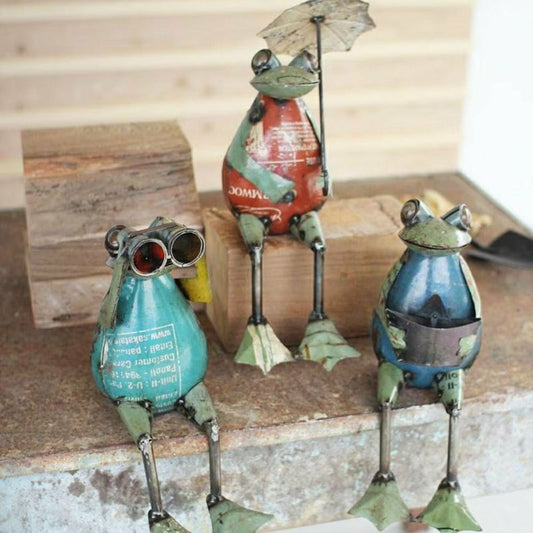 Recyled Metal Frog Garden Statue, Set of 3