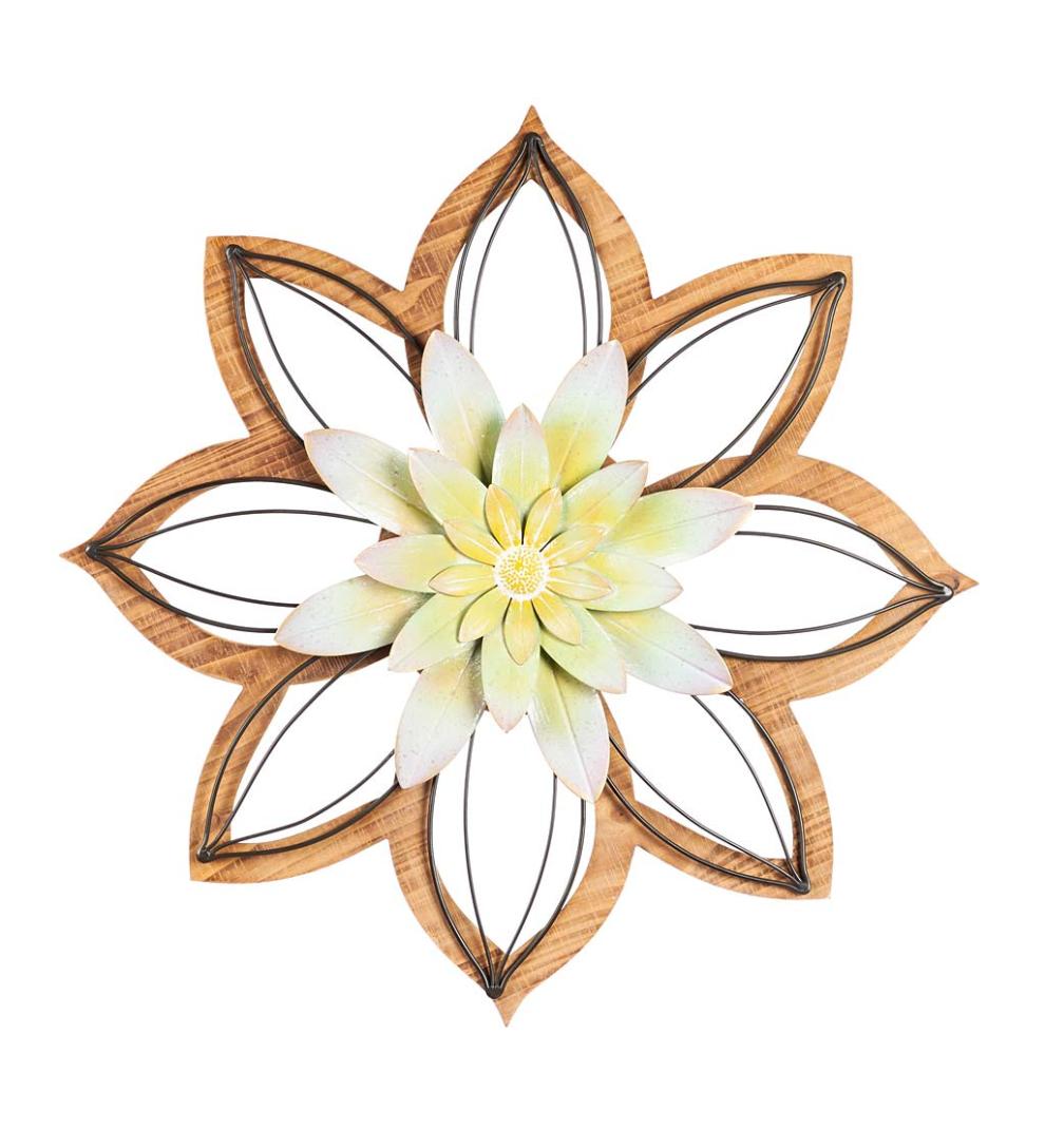Plow &amp; Hearth Home Accents | Indoor Living Wood And Metal Floral Wall D&Eacute;Cor