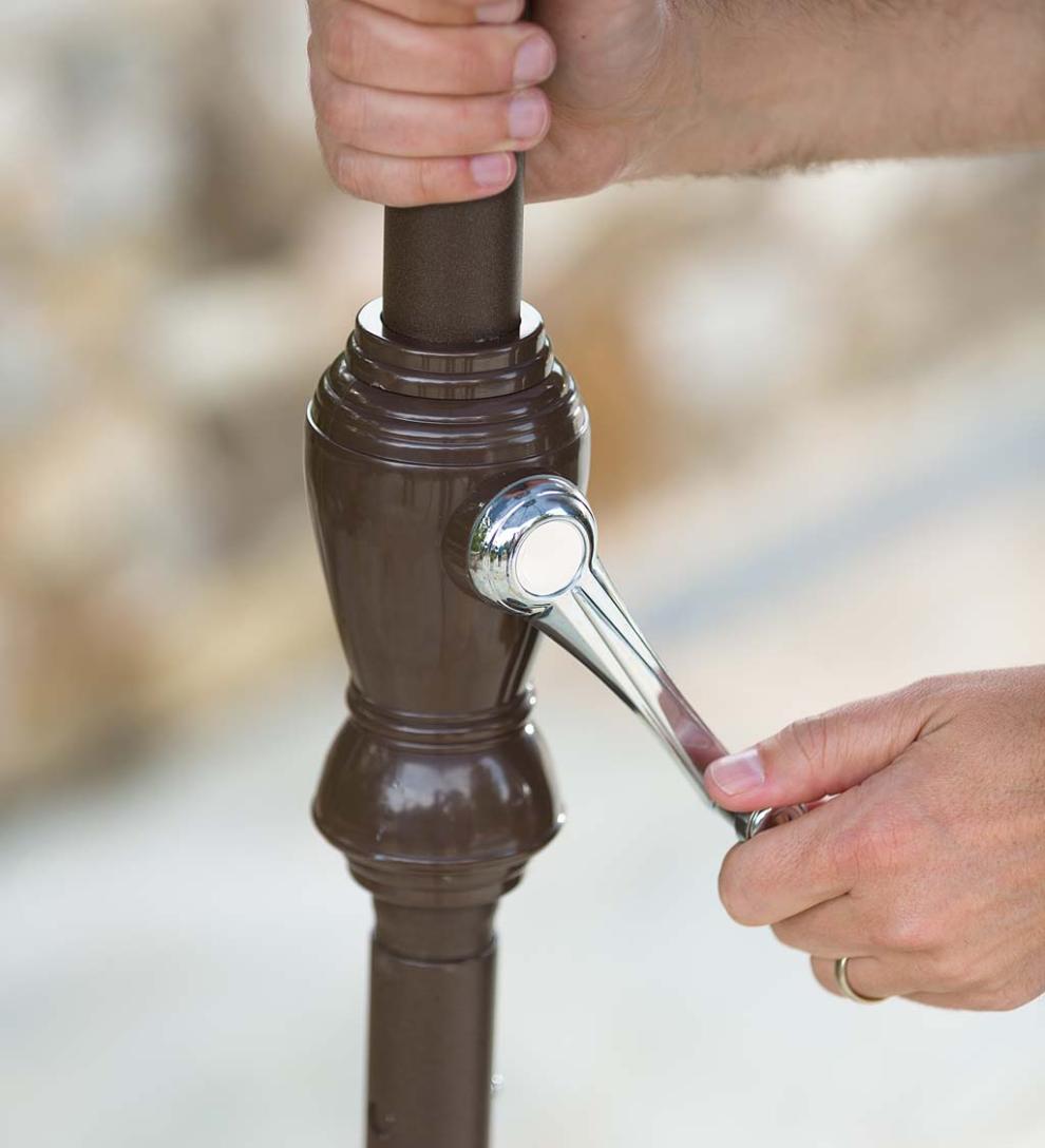 Plow &amp; Hearth Shades &amp; Umbrellas | Outdoor Living Classic Patio Market Umbrella With Aluminum Pole, 9' Dia. - Forest Green