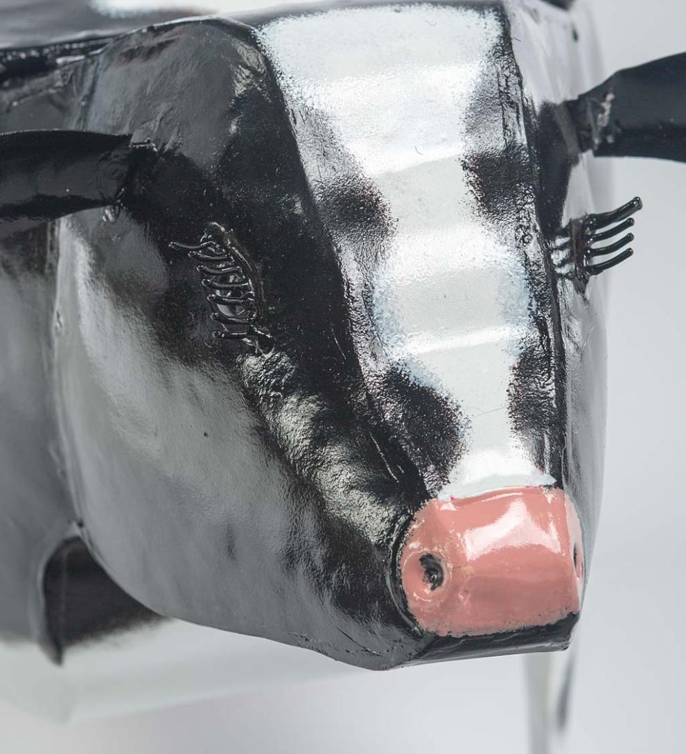 Plow &amp; Hearth Accent Tables | Indoor Living Metal Cow Accent Table With Storage Compartment