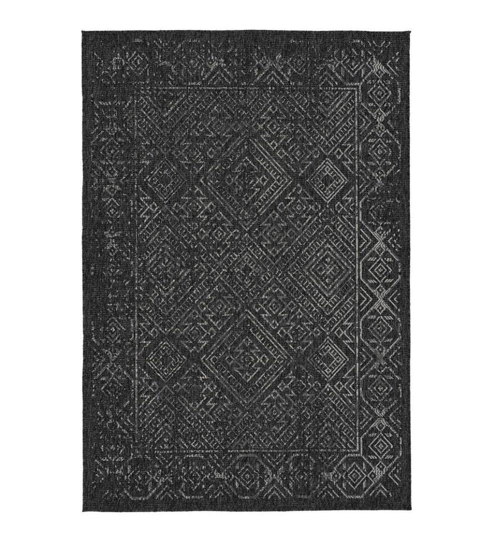 Plow &amp; Hearth Area Rugs | Indoor Living Indoor/Outdoor Bluefield Diamond Polypropylene Rug