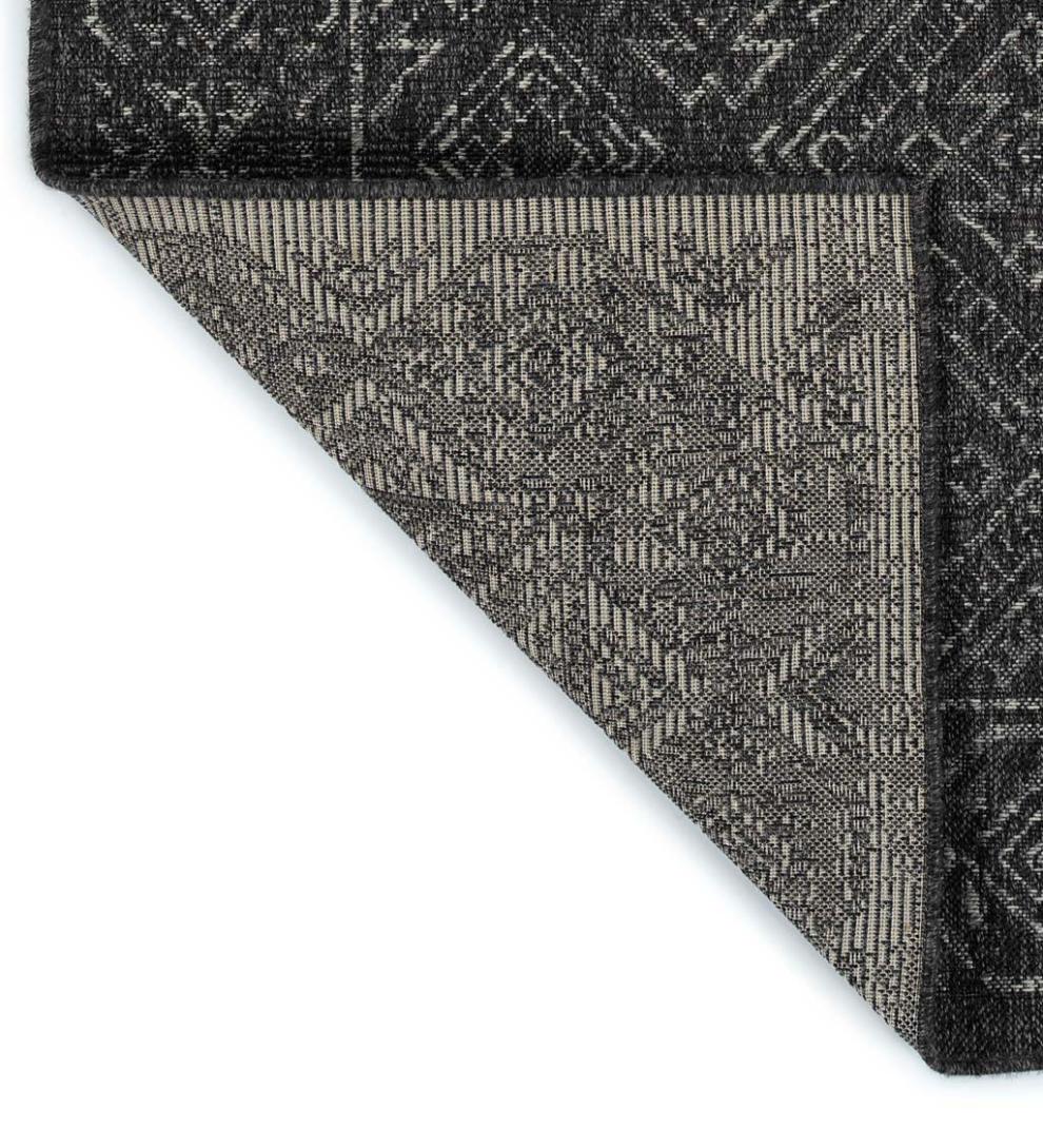Plow &amp; Hearth Area Rugs | Indoor Living Indoor/Outdoor Bluefield Diamond Polypropylene Rug