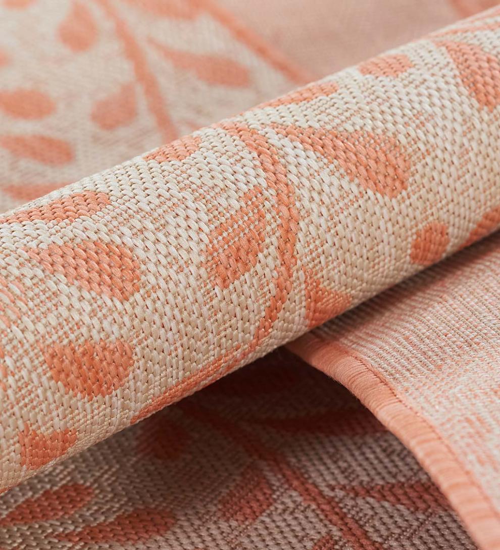 Plow &amp; Hearth Area Rugs | Indoor Living Indoor/Outdoor Clementine Polypropylene Rug