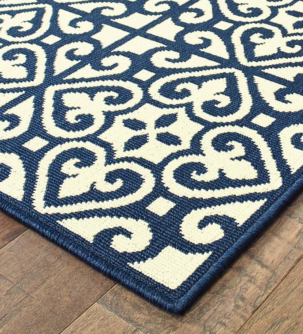 Plow &amp; Hearth Area Rugs | Indoor Living Marston Trellis Polypropylene Indoor/Outdoor Area Rug