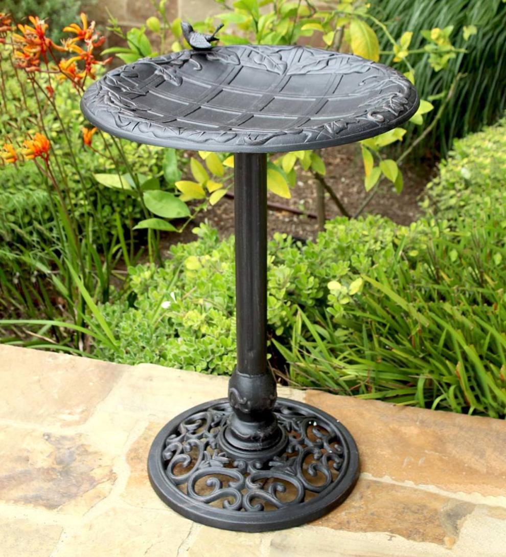 Plow &amp; Hearth Birdbaths | Yard &amp; Garden English Ivy Metal Birdbath - Copper Rust