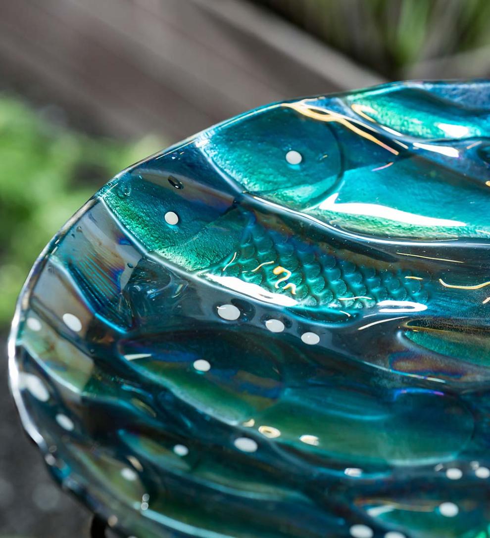 Plow &amp; Hearth Birdbaths | Yard &amp; Garden Shimmering School Of Fish Glass Birdbath Basin