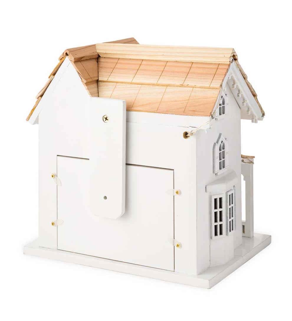 Plow &amp; Hearth Birdhouses | Yard &amp; Garden Madison Farmhouse Lighted Birdhouse And Pedestal Pole Set
