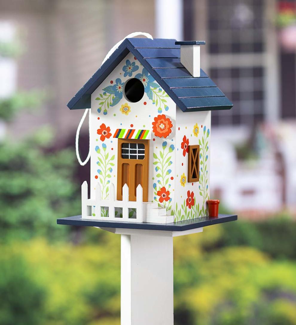 Plow &amp; Hearth Deck &amp; Patio Accents | Outdoor Living Hand-Painted Blooming Birdhouse With Floral Design