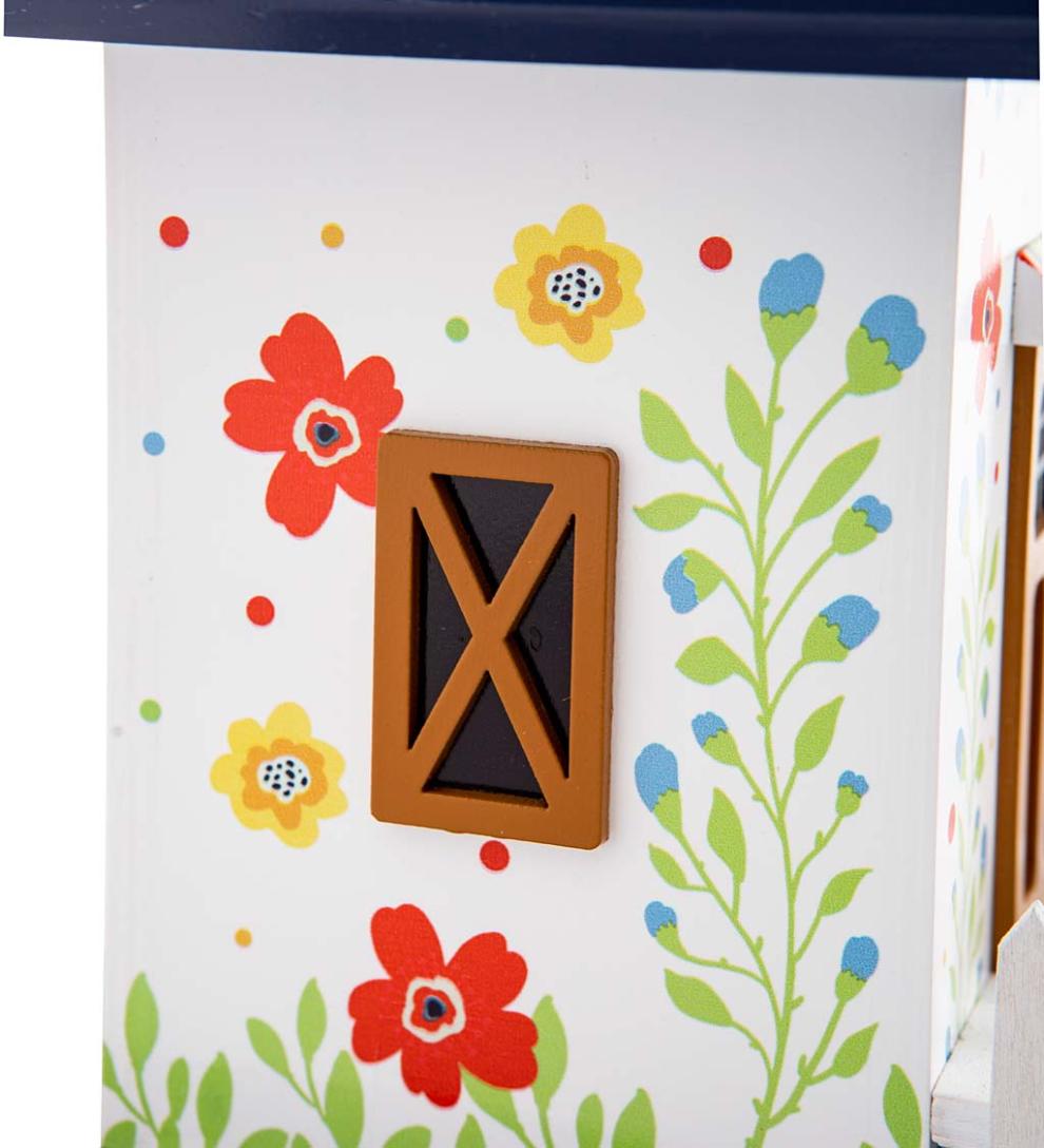 Plow &amp; Hearth Deck &amp; Patio Accents | Outdoor Living Hand-Painted Blooming Birdhouse With Floral Design