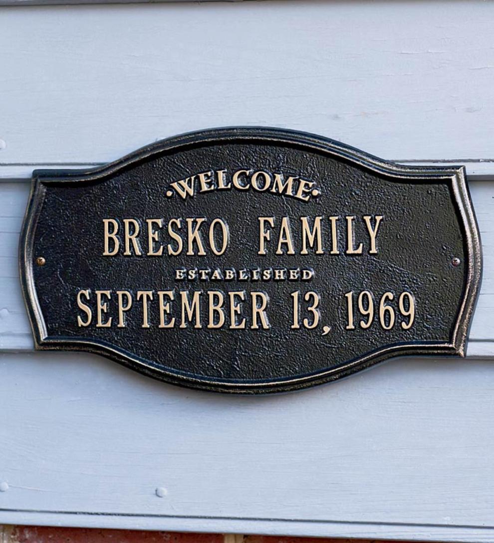 Plow &amp; Hearth Deck &amp; Patio Accents | Outdoor Living Heirloom Personalized Welcome Wall Plaque - Black