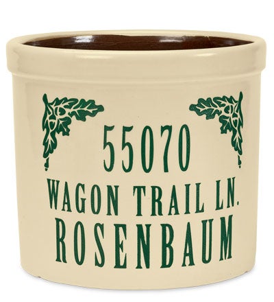 Plow &amp; Hearth Deck &amp; Patio Accents | Outdoor Living Personalized Crock With Name And Address - Black Oak Leaf
