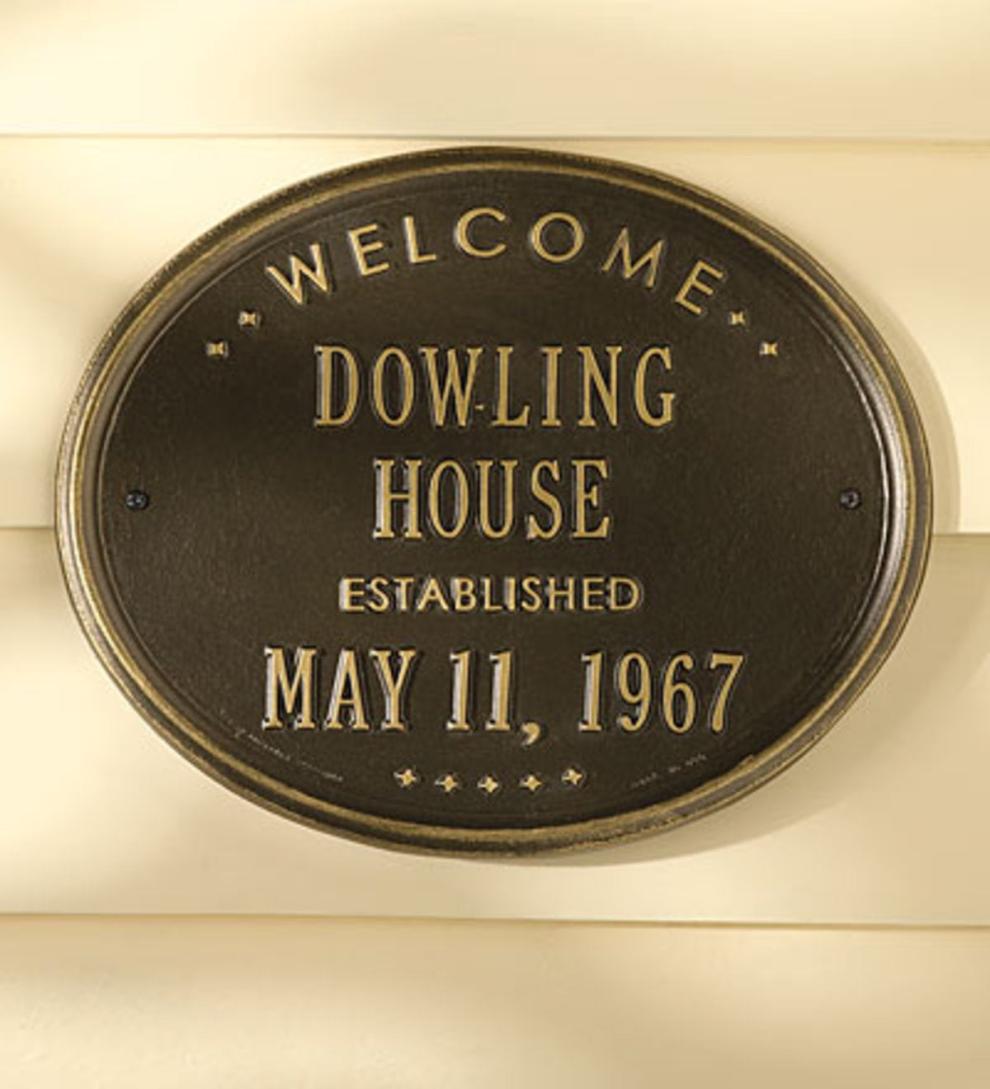 Plow &amp; Hearth Deck &amp; Patio Accents | Outdoor Living Personalized Oval House Sign
