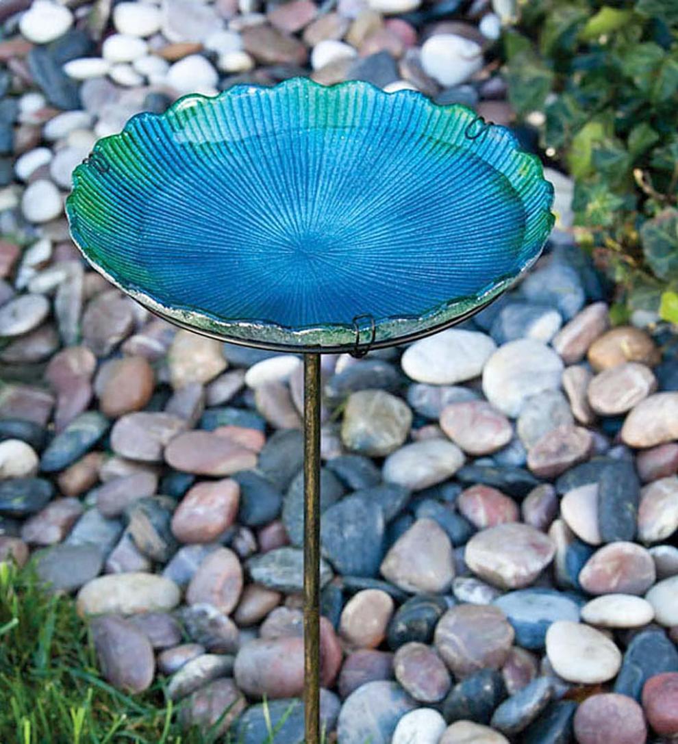 Plow &amp; Hearth Deck &amp; Patio Accents | Outdoor Living Sea Glass Birdbath On Stake