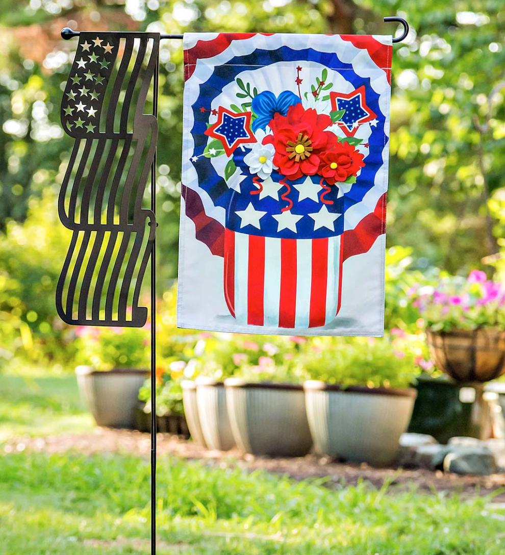 Plow &amp; Hearth Decorative Garden Accents | Yard &amp; Garden Americana Mason Jar Bunting Bouquet Linen Garden Flag