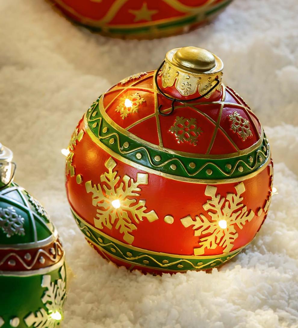 Plow &amp; Hearth Decorative Garden Accents | Yard &amp; Garden Lighted Indoor/Outdoor Decorative Ornament - Green