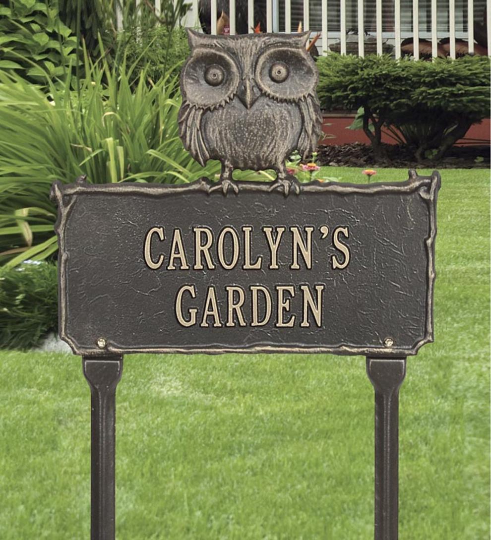 Plow &amp; Hearth Decorative Garden Accents | Yard &amp; Garden Personalized Cast Aluminum Owl Sign - Bronze