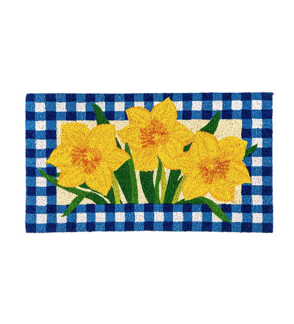 Plow &amp; Hearth Doormats | Indoor Living Buffalo Check Daffodils Coir Mat