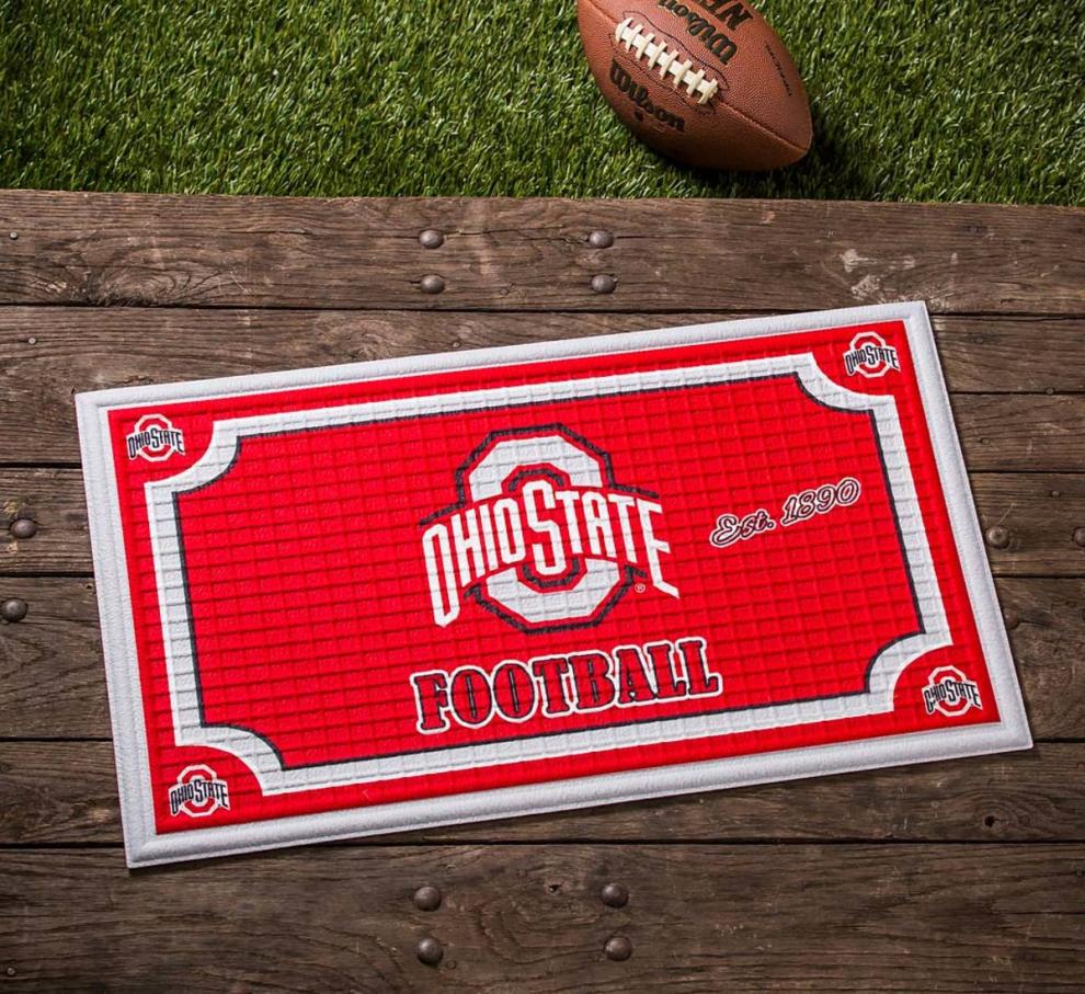 Plow &amp; Hearth Doormats | Indoor Living Indoor/Outdoor College Team Pride Embossed Doormat - Univ Of Alabama