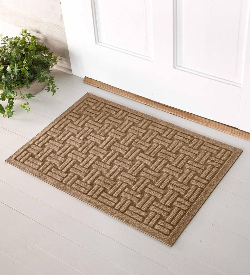 Plow &amp; Hearth Doormats | Indoor Living Waterhog Basket Weave Doormat